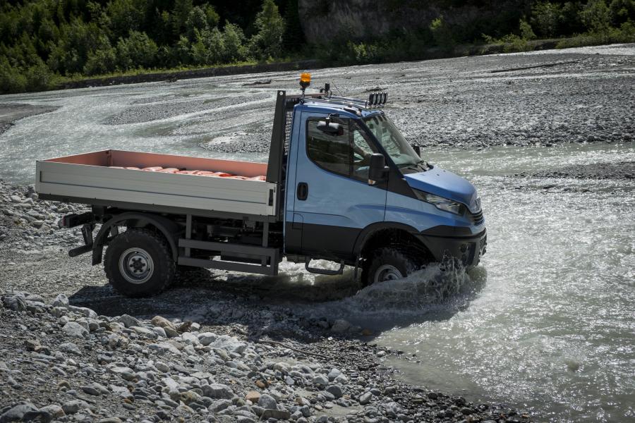  Iveco Daily 55 4x4 Chassis Cab 2016 года  (фото 12 из 33)